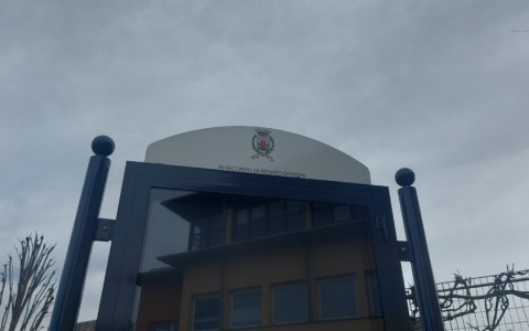 Inverigo ricorda il fotografo Renato Donghi con una bacheca dedicata