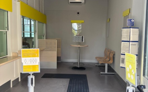 Cavallasca e Lambrugo: Uffici Postali Riaprono Dopo Ristrutturazione