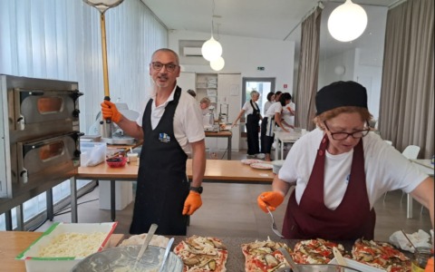 Un pensionamento solidale: donazioni per il Noivoiloro al posto dei regali