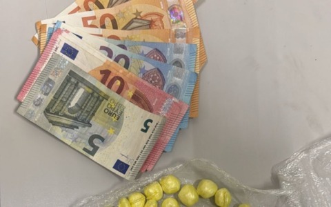 Arresto di un 34enne irregolare per spaccio di droga