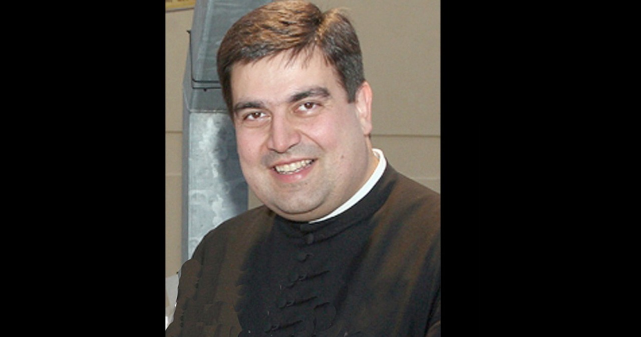 Don Carlo Leo lascia Lurago dopo diciotto anni di servizio