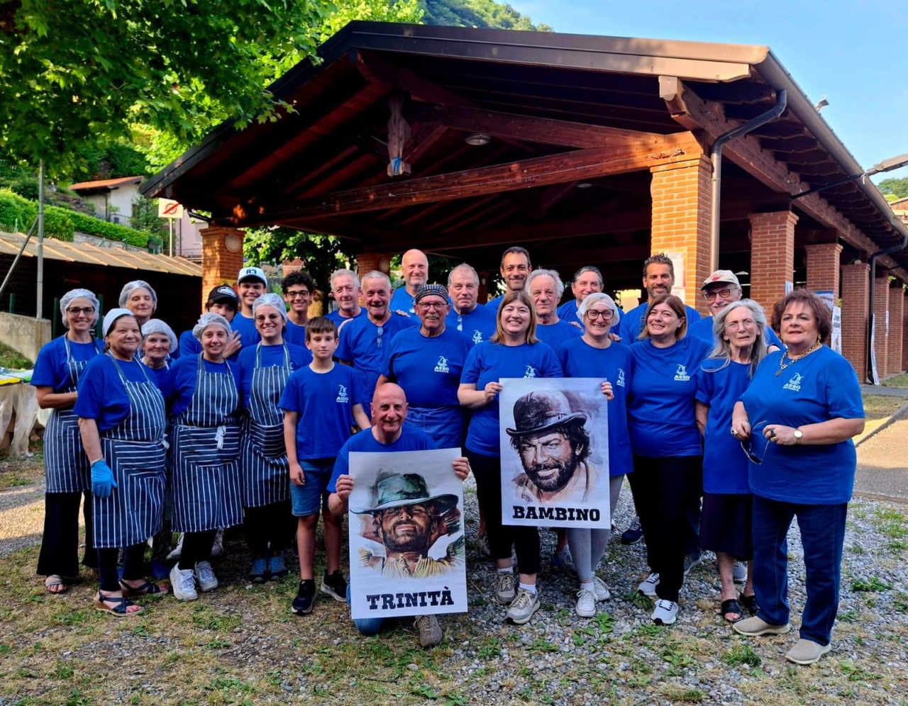 Festa per il decimo anniversario di Asso Incontra