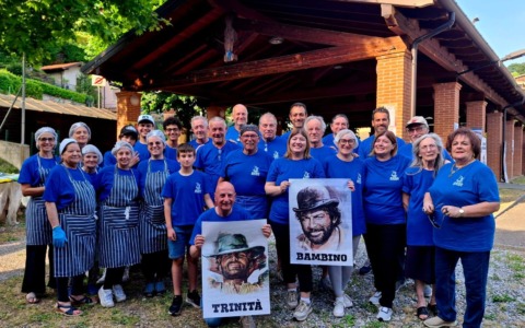 Festa per il decimo anniversario di Asso Incontra