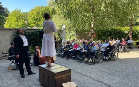 Il Rigoletto incanta la Residenza San Giovanni ad Asso