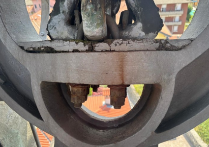 Rischio caduta per le campane di Lipomo