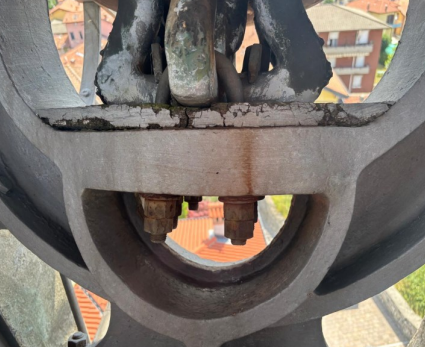 Rischio caduta per le campane di Lipomo