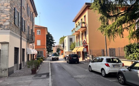 Chiusura al traffico di Via Volta per lavori di asfaltatura