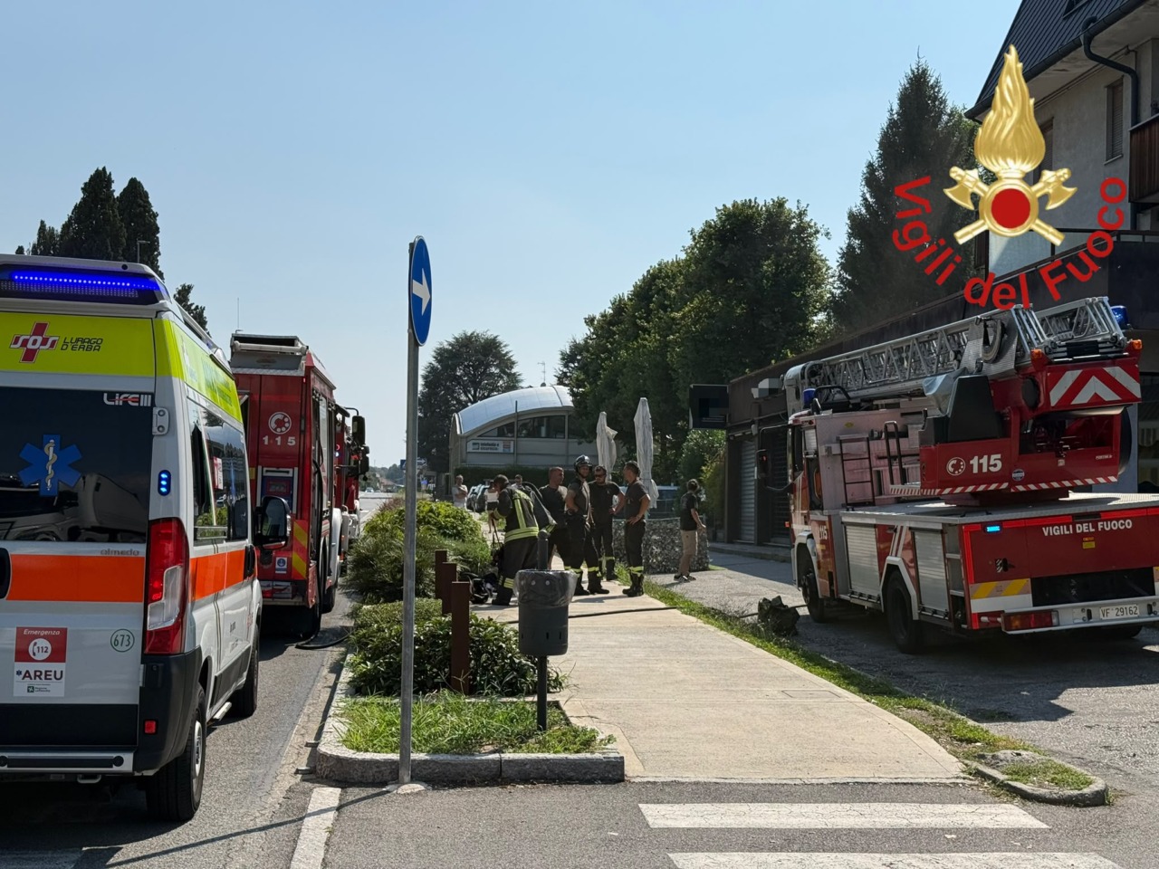 Fiamme in un bagno a Lurago D’Erba