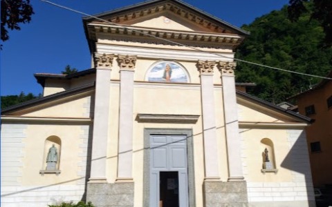 Rinnovo della piazza della Chiesa di Visino